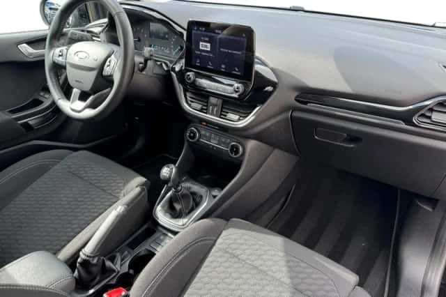 Ford Fiesta (2023) thumbnail 3