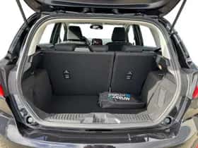 Ford Fiesta (2023) thumbnail 10