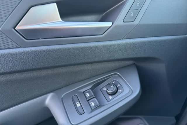 Ford Transit Connect (2026) thumbnail 18
