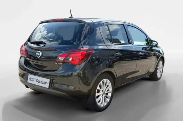 Opel Corsa (2015) thumbnail 2