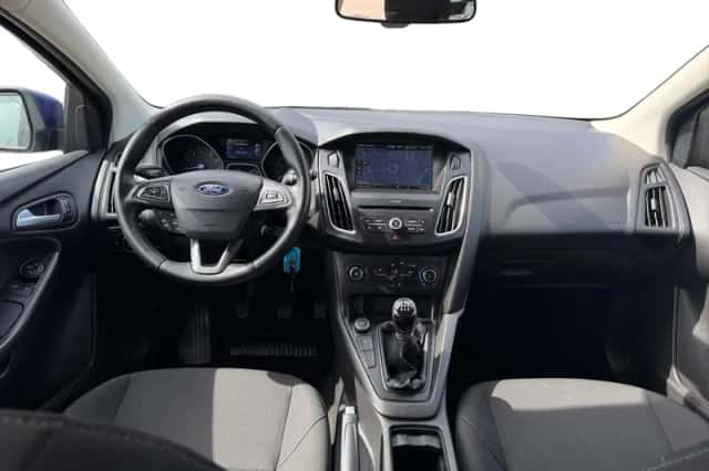 Ford Focus (2016) thumbnail 14