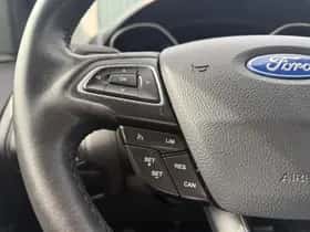 Ford Focus (2016) thumbnail 19