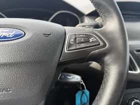 Ford Focus (2016) thumbnail 20