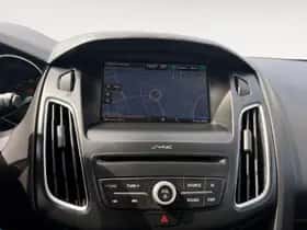 Ford Focus (2016) thumbnail 23
