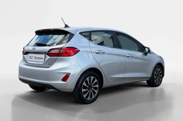 Ford Fiesta (2022) thumbnail 2