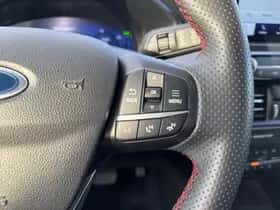 Ford Kuga (2023) thumbnail 21