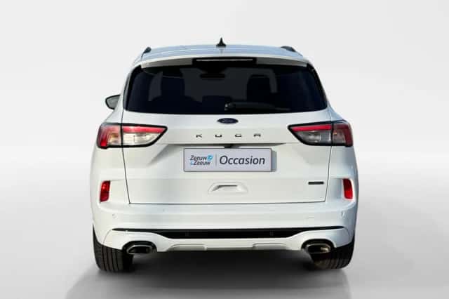 Ford Kuga (2023) thumbnail 9