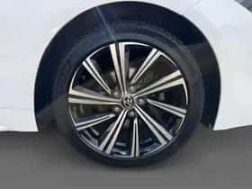 Toyota Corolla (2021) thumbnail 16