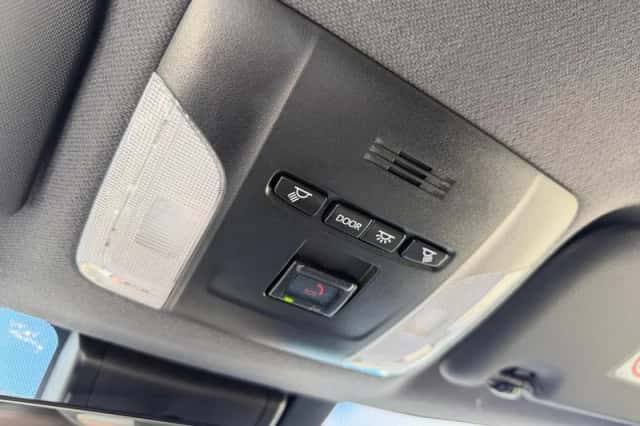 Toyota Corolla (2021) thumbnail 35