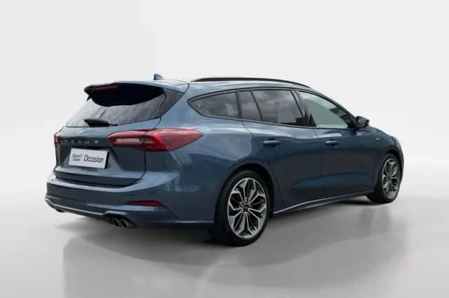 Ford Focus (2024) thumbnail 2