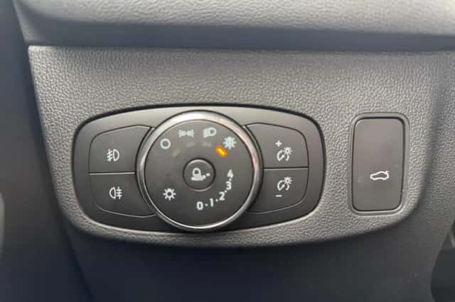 Ford Focus (2024) thumbnail 29