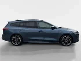 Ford Focus (2024) thumbnail 4