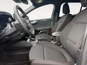 Ford Focus (2024) thumbnail 5