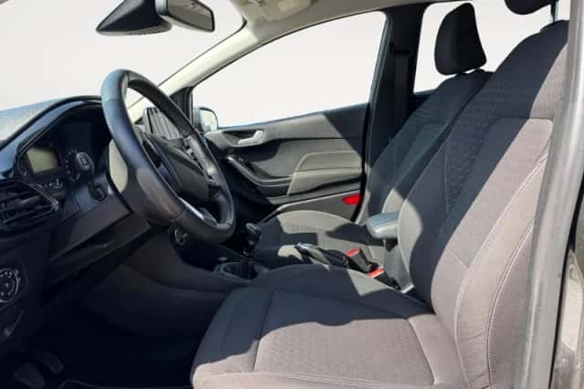 Ford Fiesta (2021) thumbnail 5