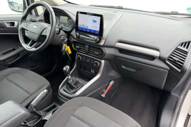 Ford EcoSport (2018) thumbnail 3