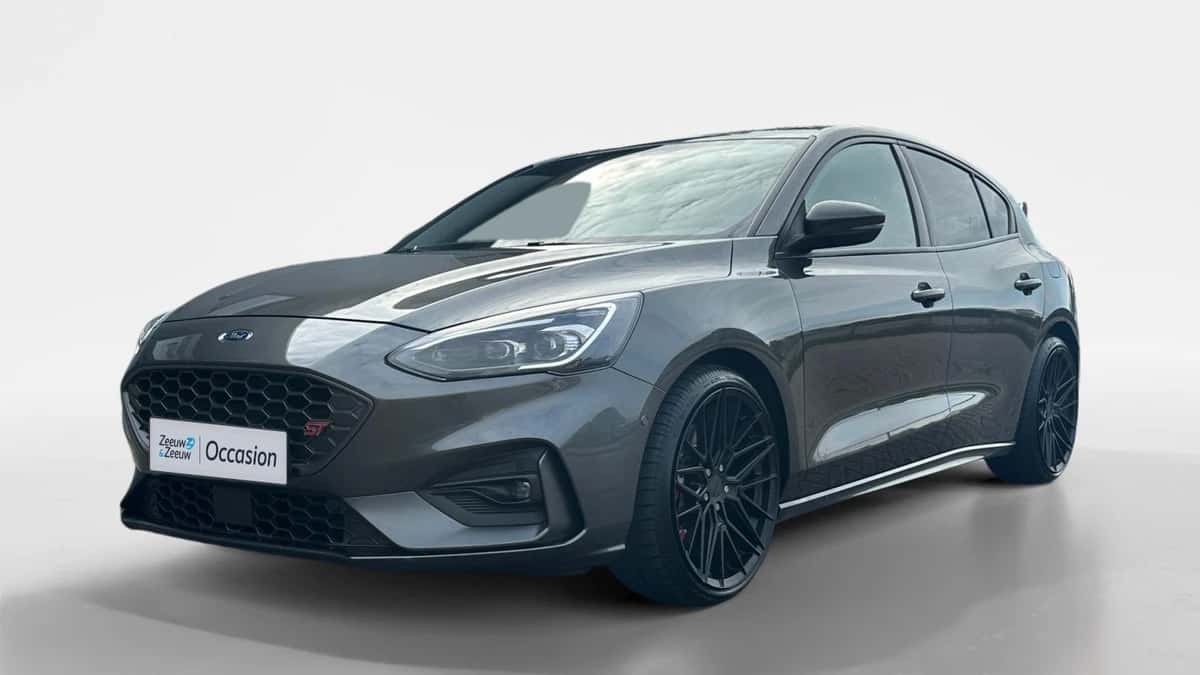 Ford Focus (2020) — foto 1