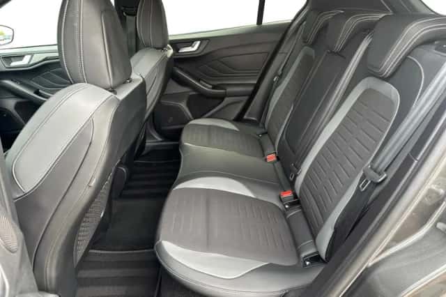 Ford Focus (2020) thumbnail 11