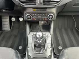 Ford Focus (2020) thumbnail 12