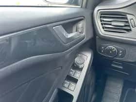 Ford Focus (2020) thumbnail 28
