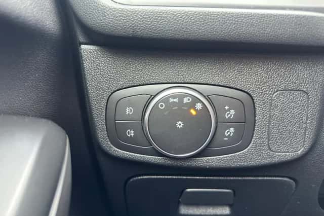 Ford Focus (2020) thumbnail 29