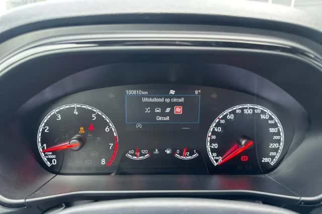Ford Focus (2020) thumbnail 32