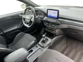 Ford Focus (2020) thumbnail 9