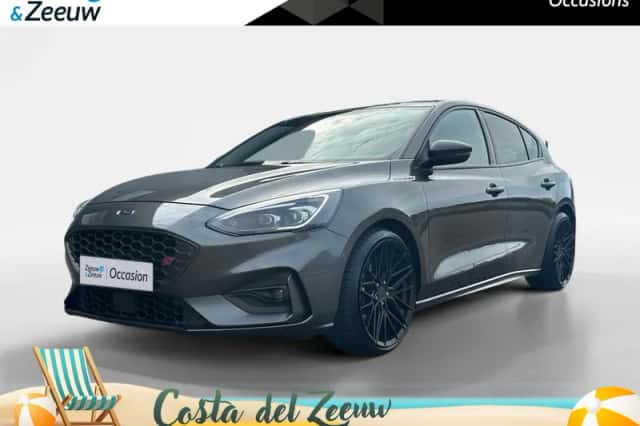 Ford Focus (2020) thumbnail 1