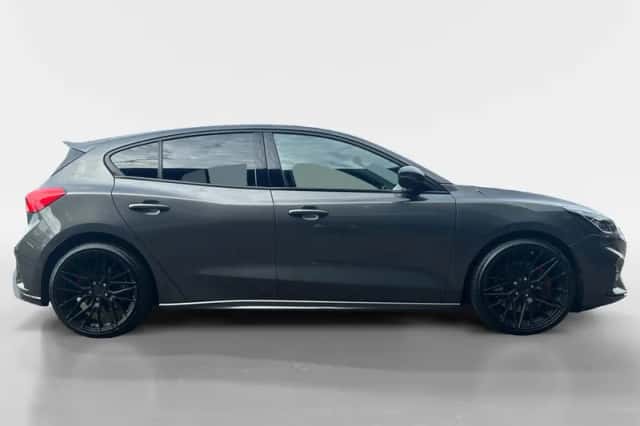 Ford Focus (2020) thumbnail 4