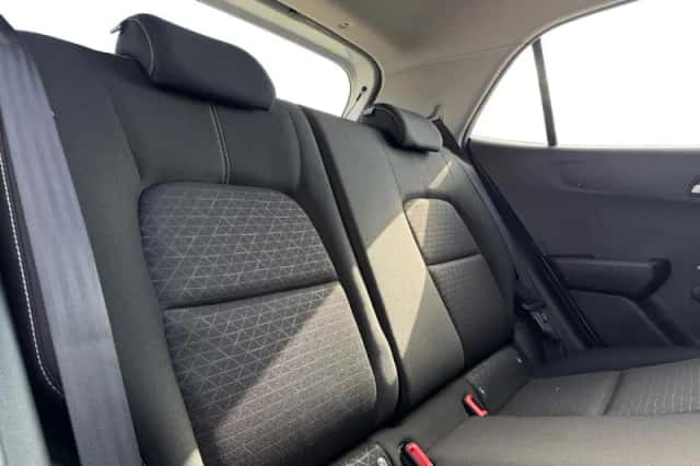 Kia Picanto (2021) thumbnail 23