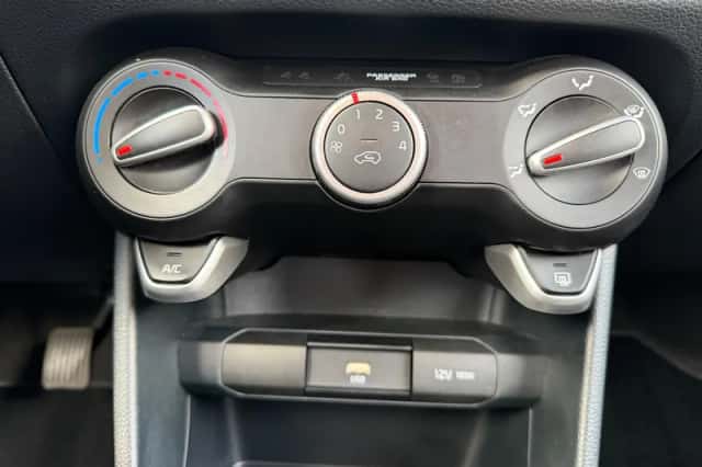 Kia Picanto (2021) thumbnail 27