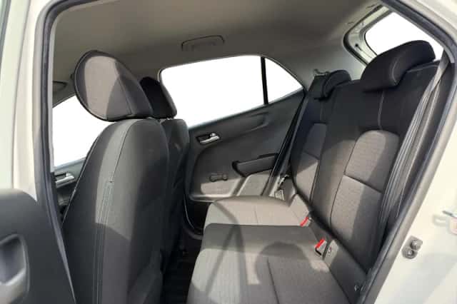 Kia Picanto (2021) thumbnail 6