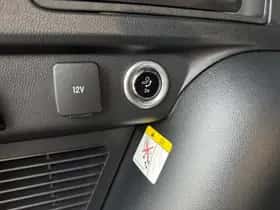 Ford Kuga (2026) thumbnail 9