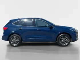 Ford Kuga (2022) thumbnail 4