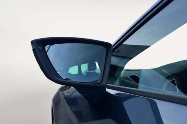 SEAT Leon (2020) thumbnail 15