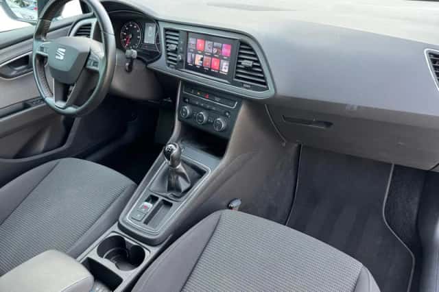SEAT Leon (2020) thumbnail 3