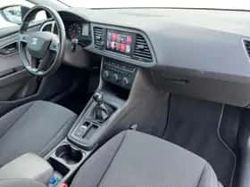 SEAT Leon (2020) thumbnail 3