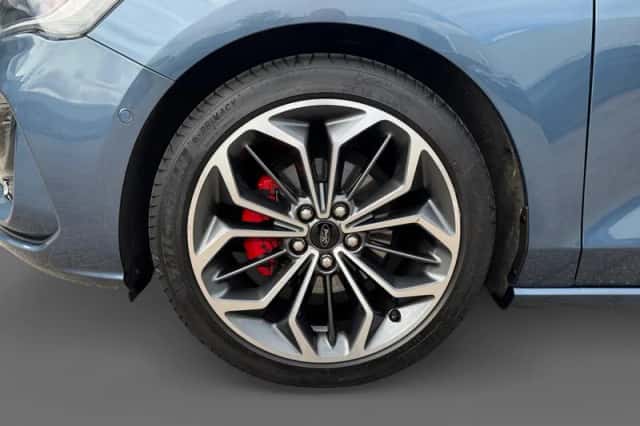 Ford Focus (2024) thumbnail 16