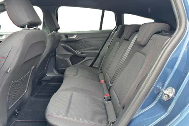 Ford Focus (2024) thumbnail 6