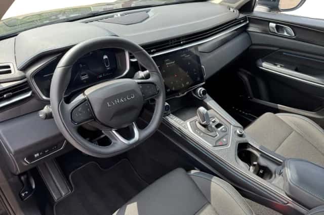 Lynk & Co 01 (2022) thumbnail 18