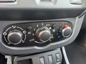 Dacia Duster (2015) thumbnail 17