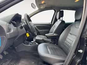 Dacia Duster (2015) thumbnail 5