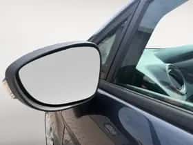 Ford Fiesta (2010) thumbnail 14