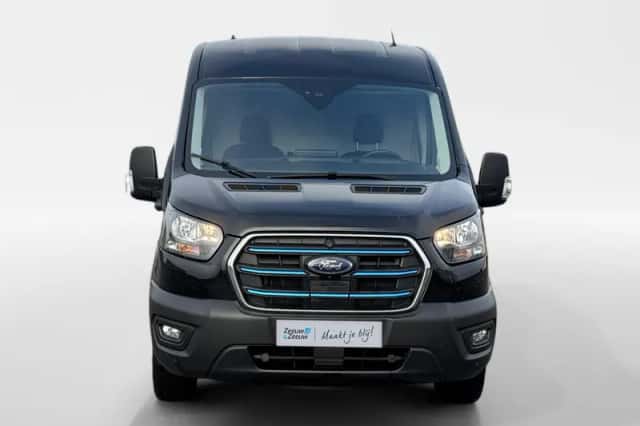 Ford E-Transit (2025) thumbnail 2