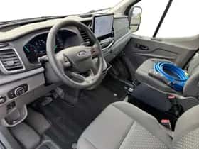 Ford E-Transit (2025) thumbnail 18