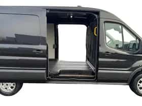Ford E-Transit (2025) thumbnail 5