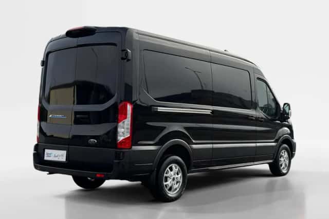 Ford E-Transit (2025) thumbnail 6