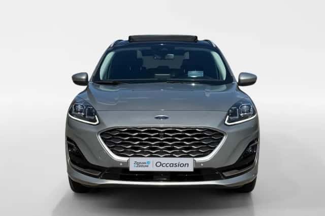 Ford Kuga (2023) thumbnail 2