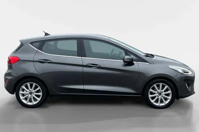 Ford Fiesta (2019) thumbnail 4