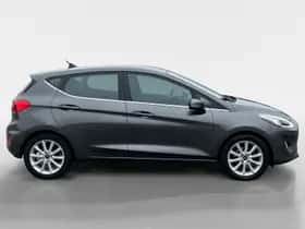 Ford Fiesta (2019) thumbnail 4