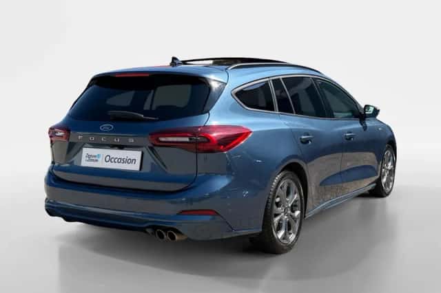 Ford Focus (2024) thumbnail 2